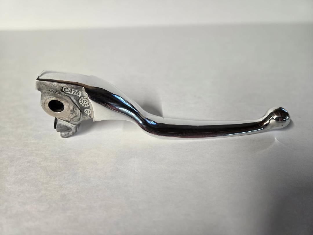 2017 - 2018 Trike w/hydraulic clutch SoftBrake reduced reach clutch lever. This product is an Exchange (Note: Only CVO's come stock with Chrome Levers)